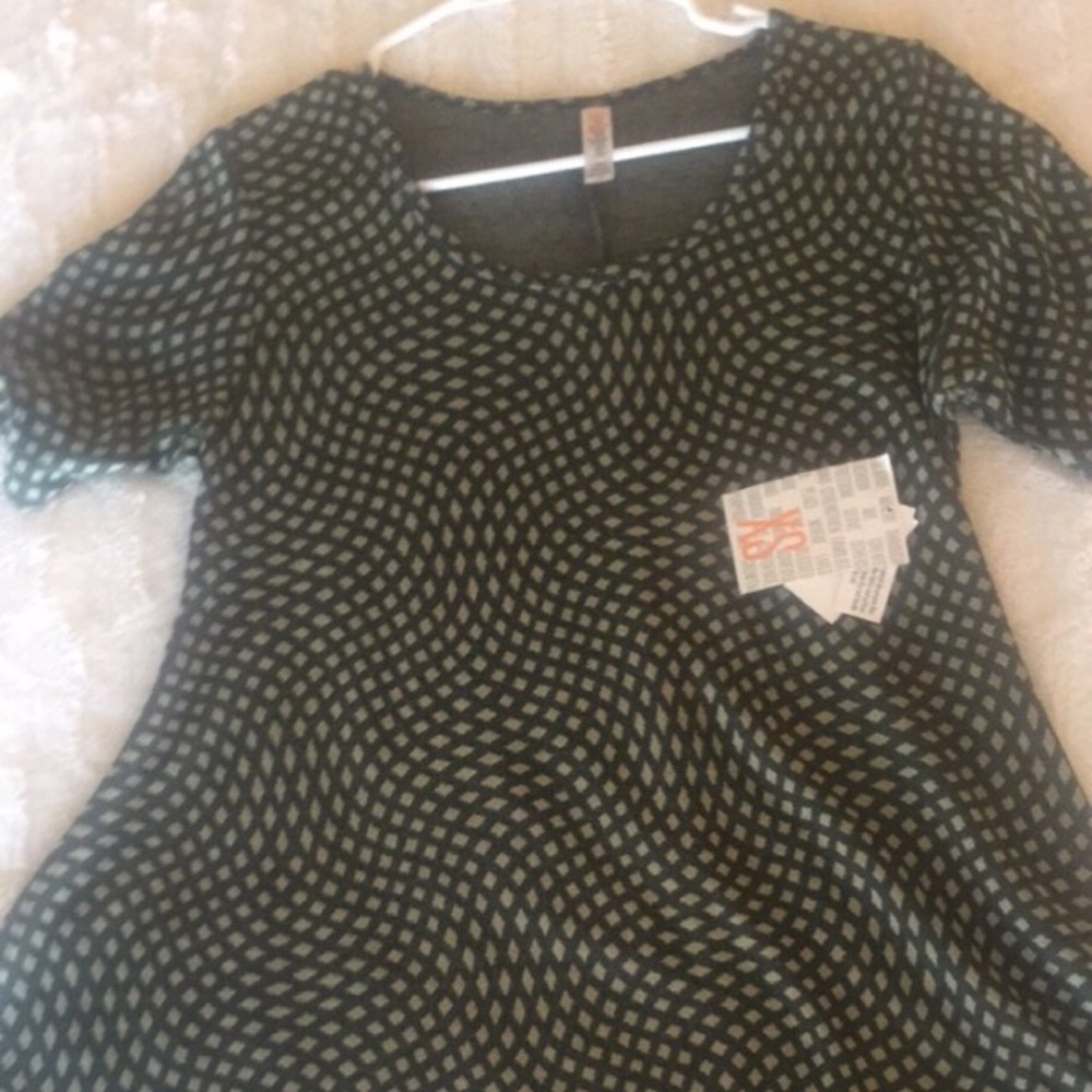 Xs perfect t by lularoe